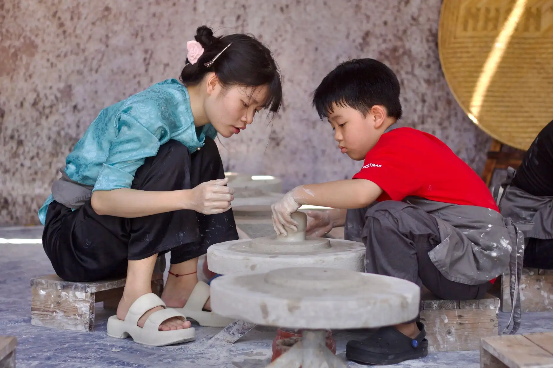沈阳铁西区美发服务指南：如何根据脸型选择适合的马克马丁发型设计