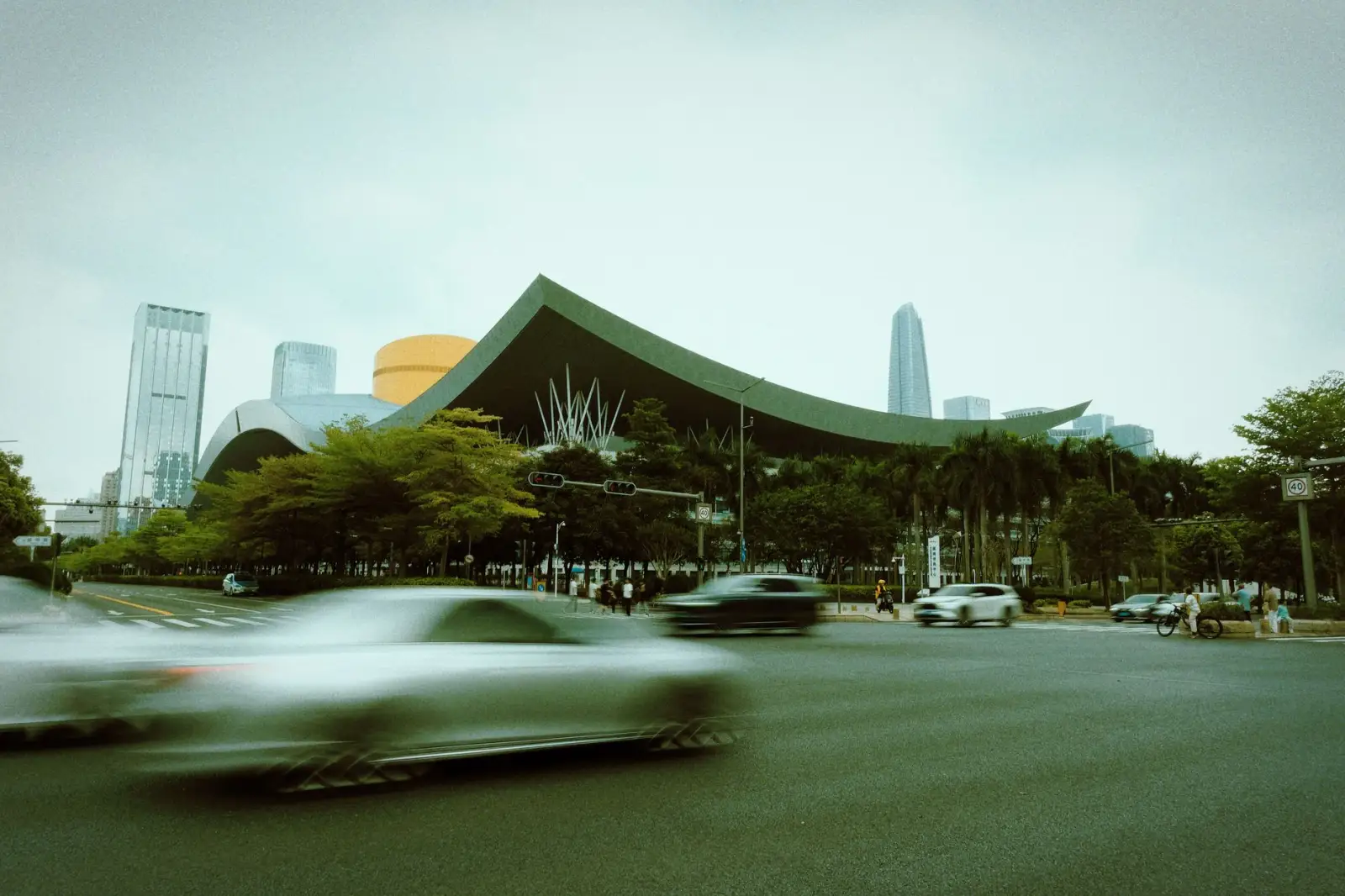 2025年沈阳美发沙龙最新烫发技术趋势解析与应用
