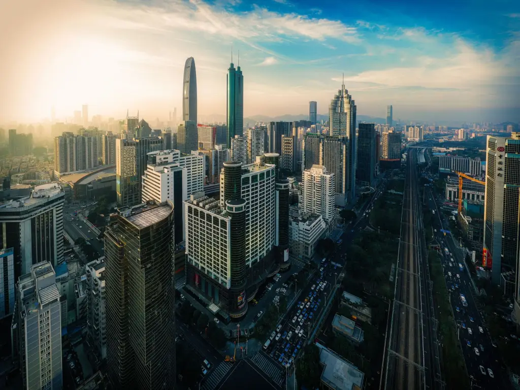 马克马丁美发店烫染服务与造型设计技术优势对比分析
