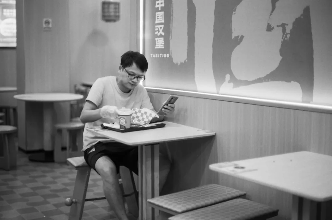 沈阳美发行业技术升级：马克马丁沙龙引领造型设计新趋势