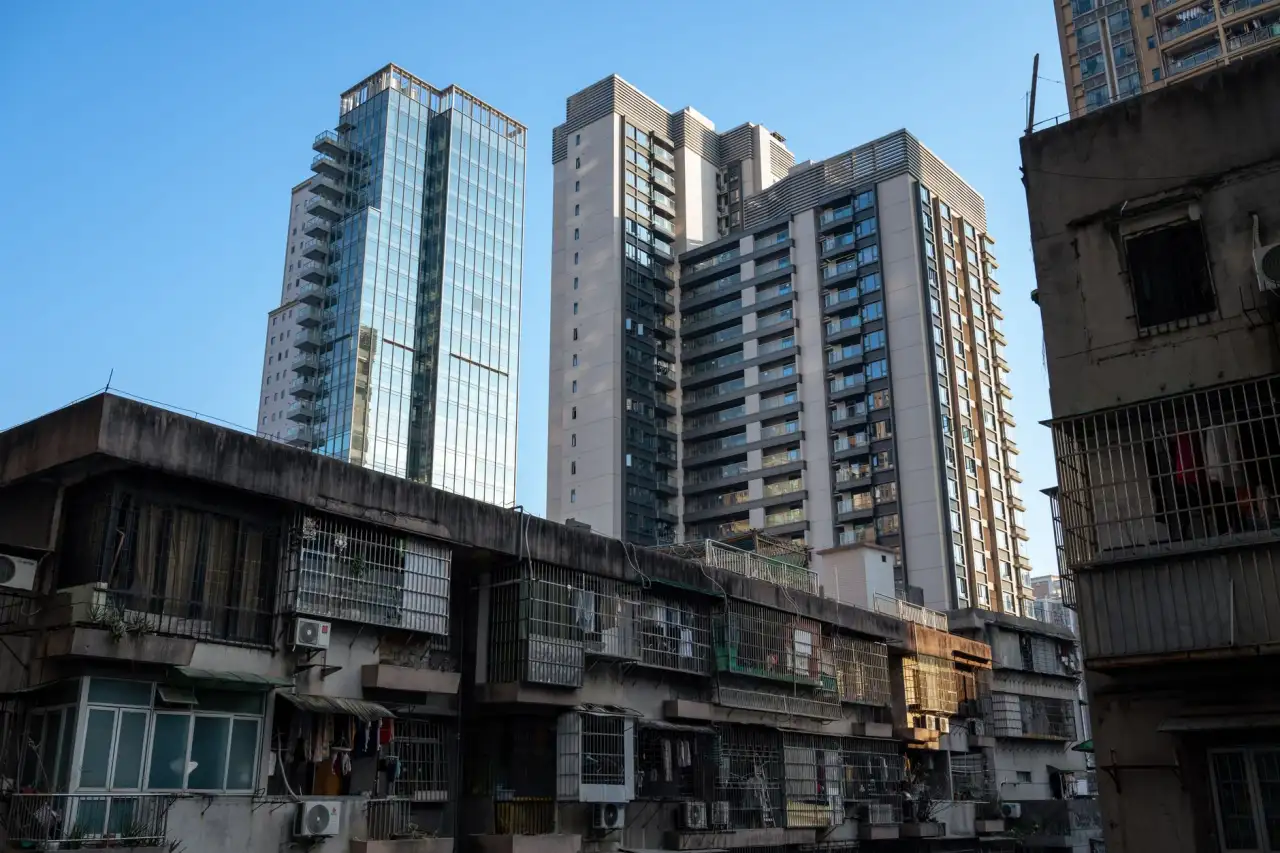 马克马丁美发沙龙分享：日常美发护理的常见误区与正确方法